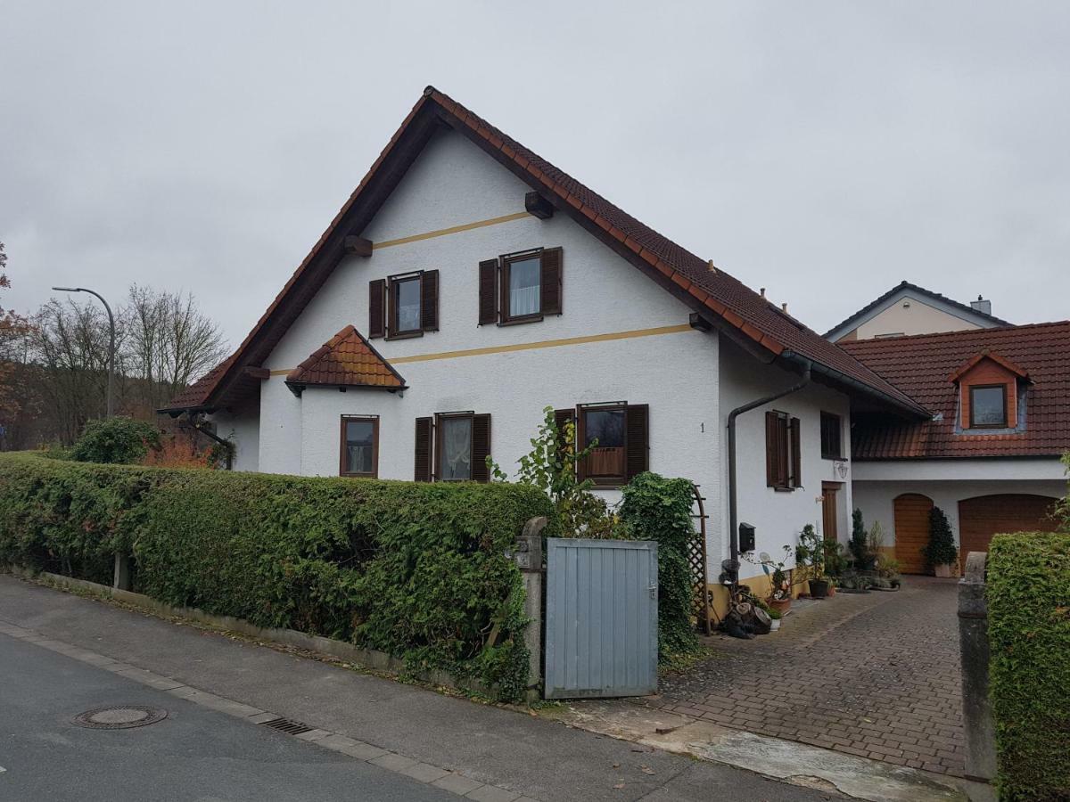 Ferienwohnung Schuetz Hirschaid Exterior photo